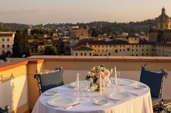 Suite, 1 King Bed, Terrace, River View (Belvedere)