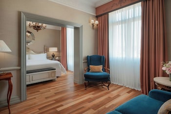 Junior Suite, 1 King Bed
