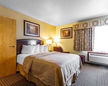 Standard Room, 1 Queen Bed, Non Smoking