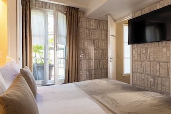 Suite, Balcony