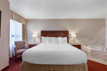 Suite, 1 King Bed, Non Smoking, Jetted Tub