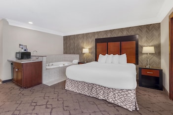 Suite, 1 King Bed, Non Smoking, Jetted Tub