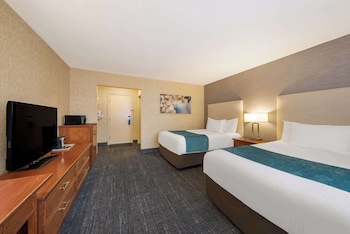 Standard Room, 2 Double Beds, Non Smoking