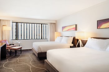 Room, 2 Queen Beds, Accessible (Shower)