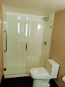 Room, 1 King Bed, Accessible