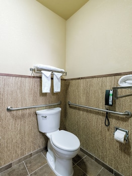 Standard Room, 2 Queen Beds, Accessible, Non Smoking (Communications Accessible)