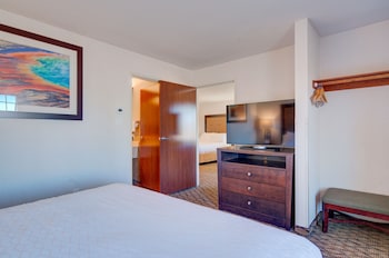 Suite, Multiple Beds