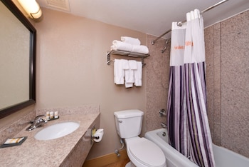 Suite, 1 King Bed, Non Smoking