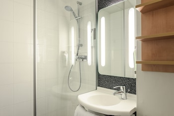 Standard Room, 2 Double Beds (Chambres Adjacentes)