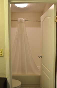 Standard Room, 2 Queen Beds