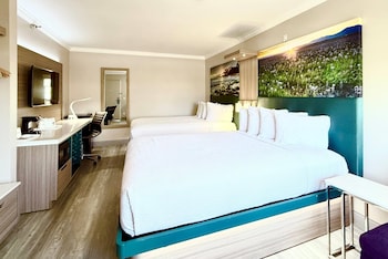 Standard Room, 2 Queen Beds