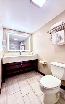 Standard Room, 2 Queen Beds