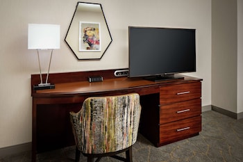 Junior Suite, 1 King Bed