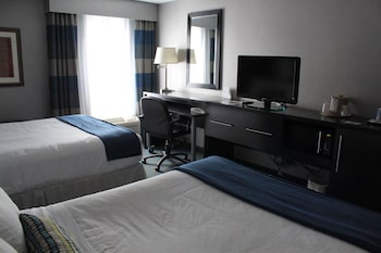 Standard Room, 2 Queen Beds, Accessible (Hearing, Mobility)