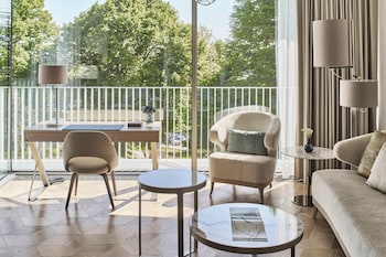 Premier Suite