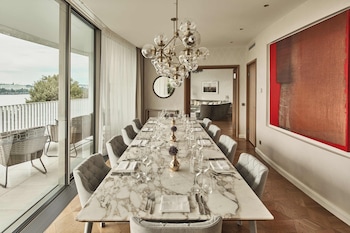 Suite (Alster)