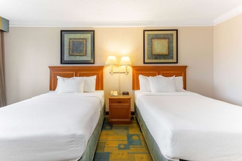 Room, 2 Double Beds, Non Smoking