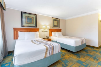 Room, 2 Double Beds, Non Smoking