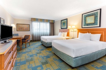 Room, 2 Double Beds, Non Smoking