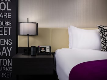 Superior Room, 1 King Bed (High Floor)