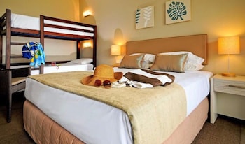 Standard Room, 1 Queen Bed