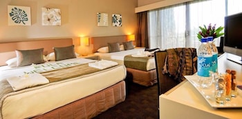 Standard Room, 1 Queen Bed