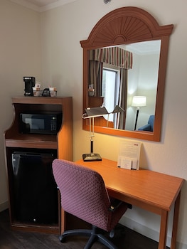 Room, 1 King Bed, Accessible, Non Smoking