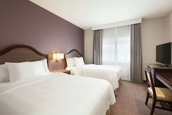 Room, 2 Double Beds, Pool View