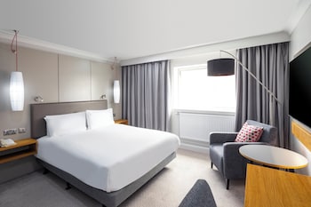 Standard Room, 1 Queen Bed, Accessible