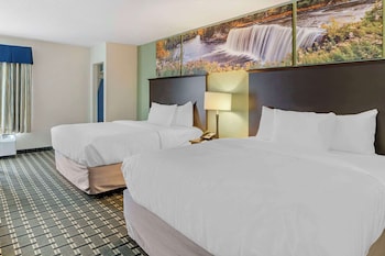 Room, 2 Queen Beds, Accessible, Non Smoking