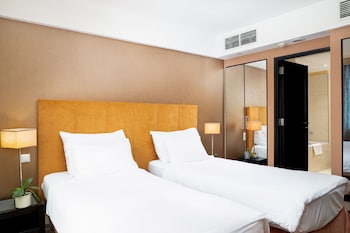 Superior Suite, 2 Twin Beds