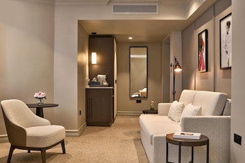 Junior Suite (Newly Refurbished)