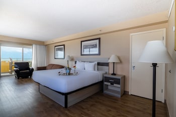 Room, 1 King Bed, Bay View