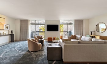 Suite (Signature)