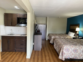 Standard Room, 2 Double Beds