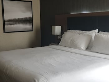 Standard Room, 1 King Bed with Sofa bed, Balcony