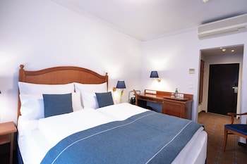 Superior Double Room, City View
