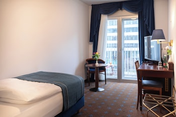 Standard Single Room, Balcony, City View