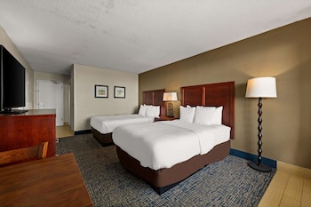 Standard Room, 2 Double Beds, Non Smoking