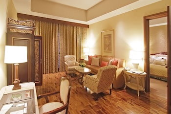 Luneta Suite