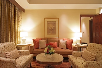 Luneta Suite
