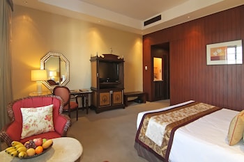 Grand Deluxe Room