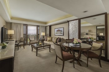 Sunrise Suite