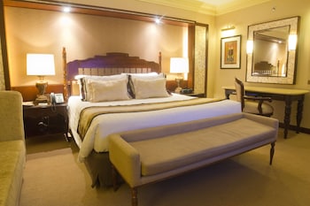Sunset Suite
