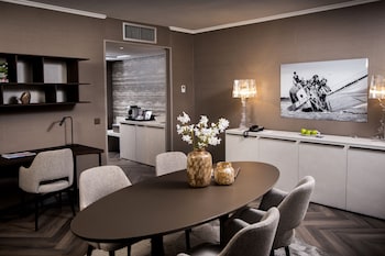 Royal Suite