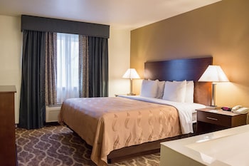 Standard Room, 1 Queen Bed, Non Smoking
