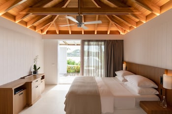 Bungalow (Hillside)