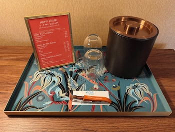 Deluxe Room, 1 King Bed