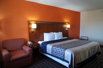 Standard Room, 1 King Bed