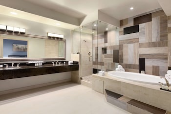 Presidential Suite, 1 King Bed, Non Smoking